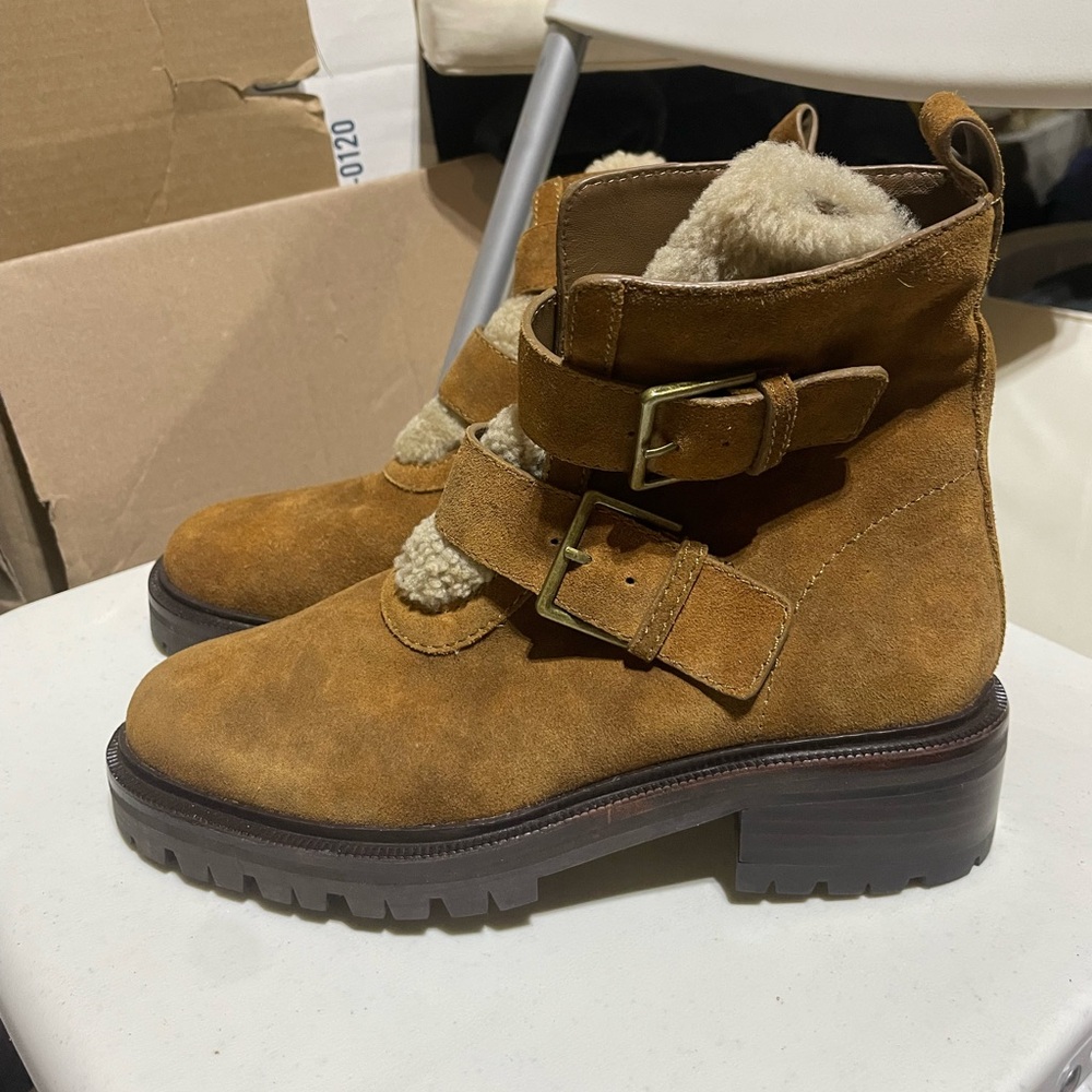 PAIGE Bridget Shearling Leather Suede Tan and Brown Ankle Boots Size 8 - Picture 2 of 4